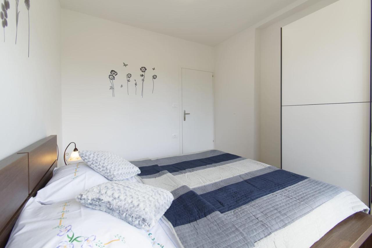 Apartment Patrik By Rent Istria ウマグ エクステリア 写真