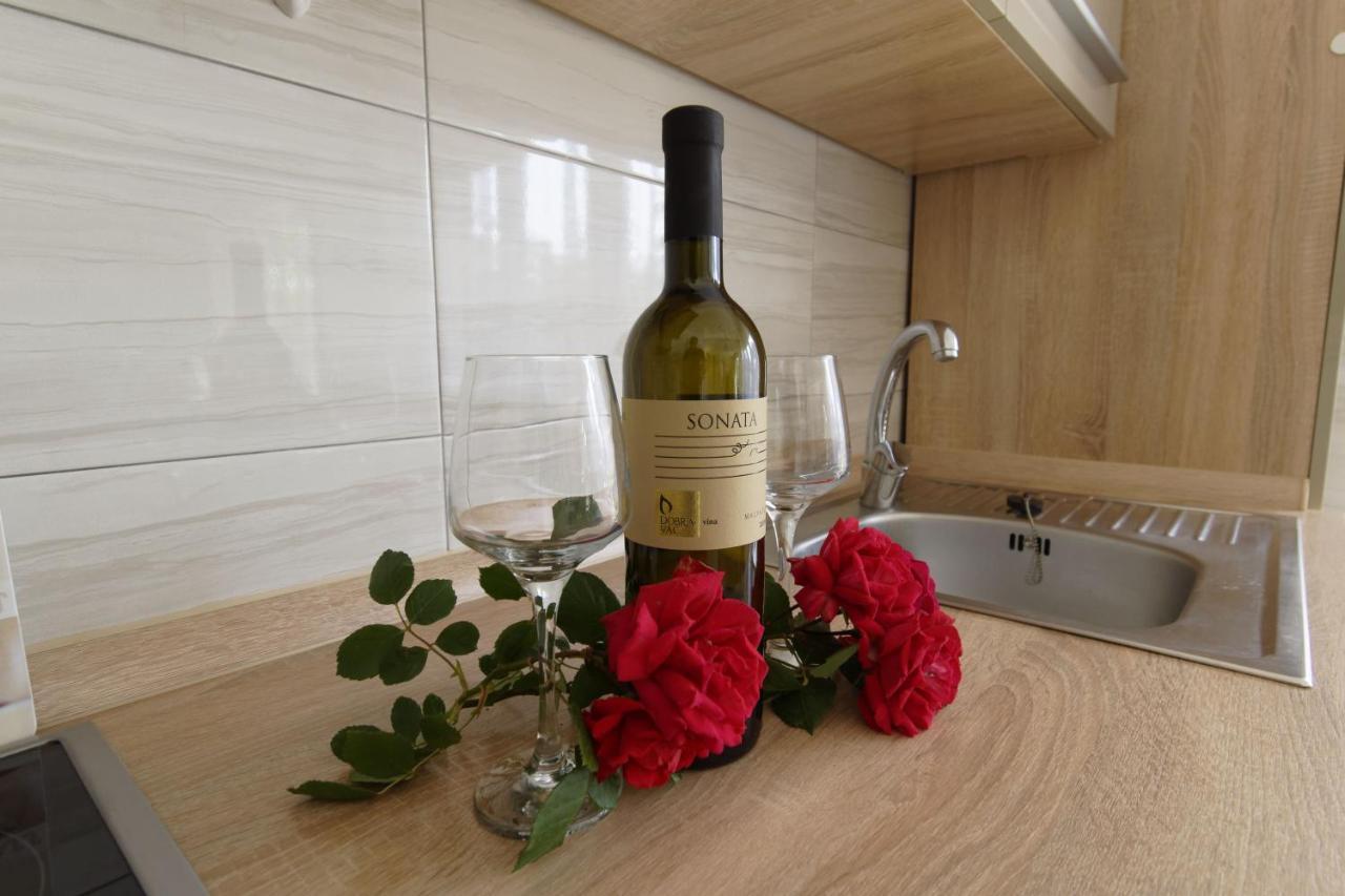 Apartment Patrik By Rent Istria ウマグ エクステリア 写真