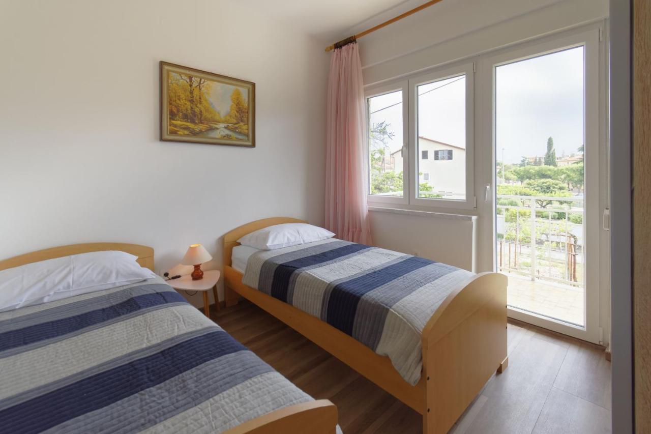 Apartment Patrik By Rent Istria ウマグ エクステリア 写真